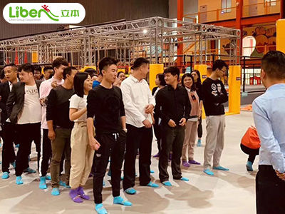 一个新开的蹦床公园如何突破周流量上万的奇迹?